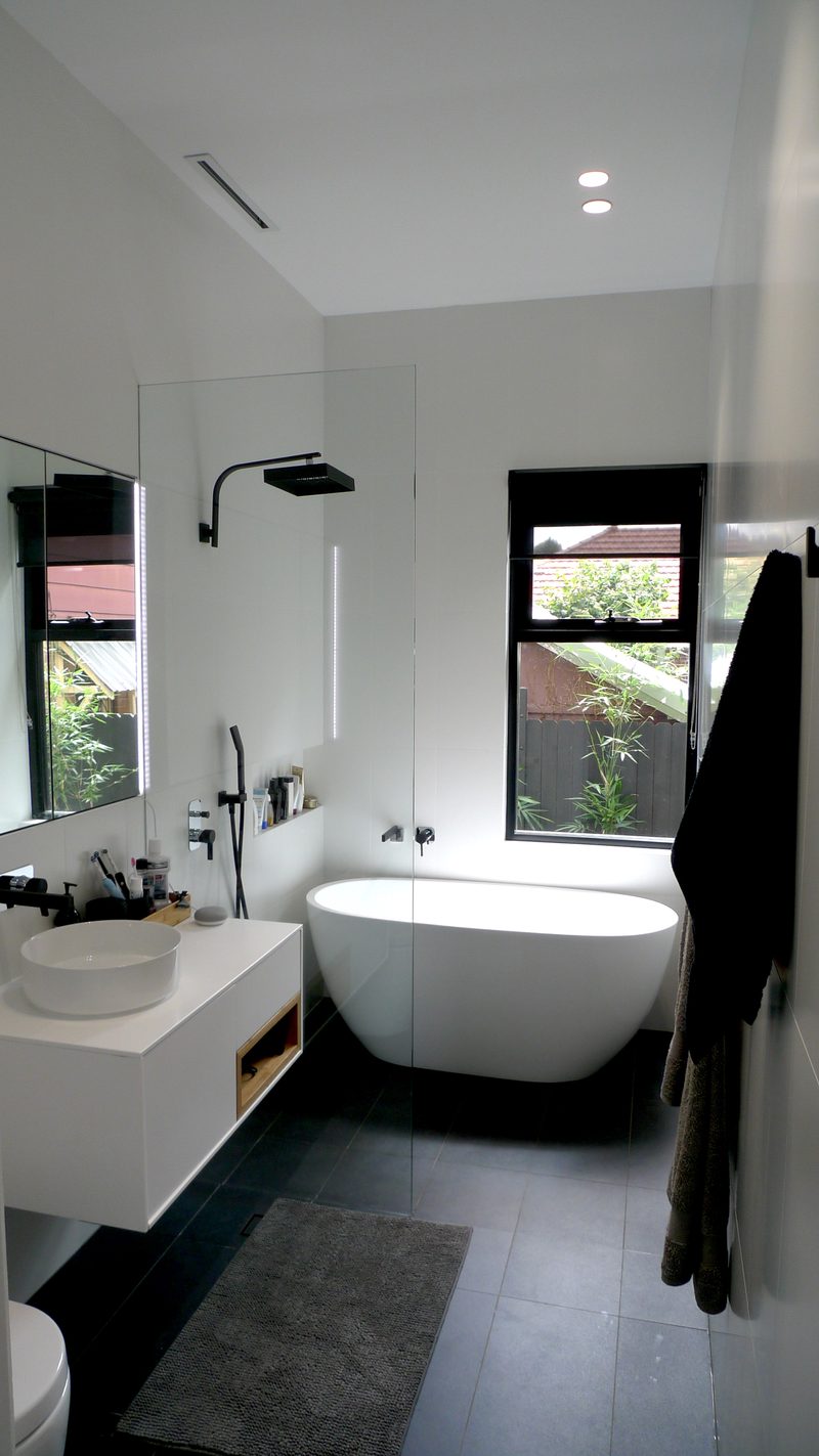 Tonal colour scheme continues in the bathroom