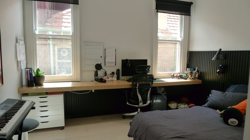 Kid's bedroom and study space